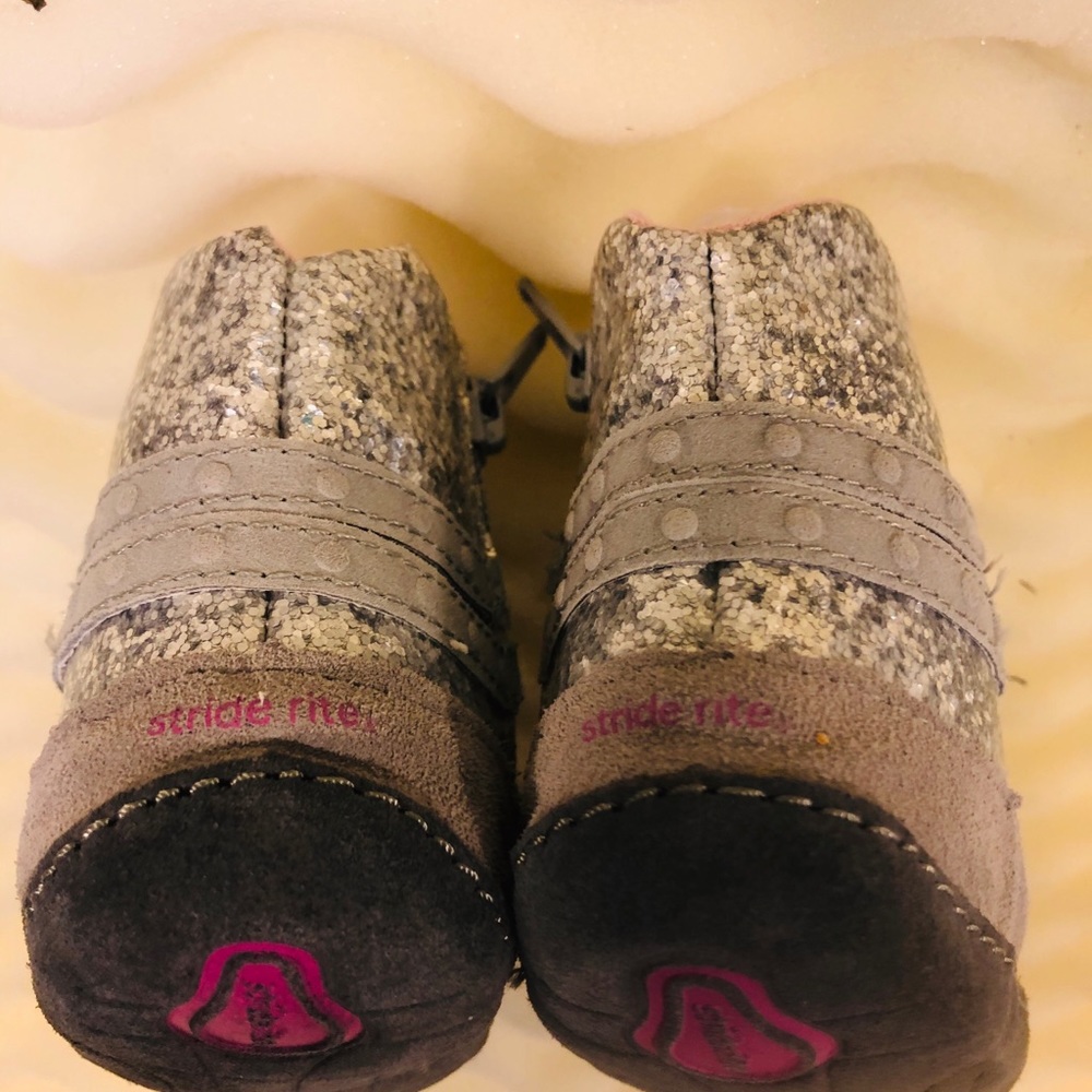 Stride Rite - Picture 7 of 8